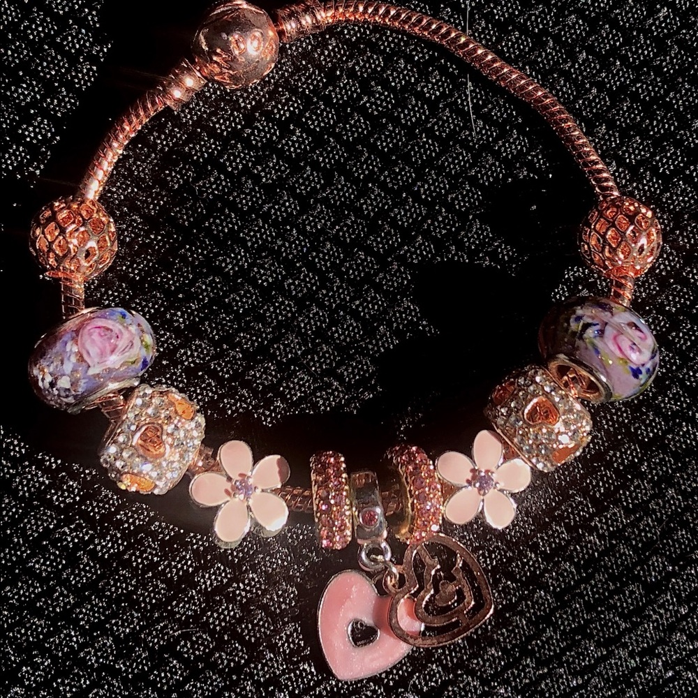 Pandora Rose gold ‘boomin Bloomin’ bracelet